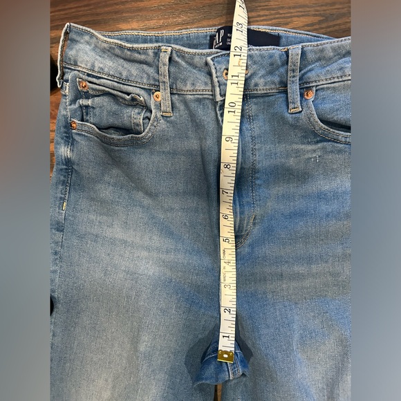 GAP Sky High Rise Universal Legging Jean - Picture 4 of 7